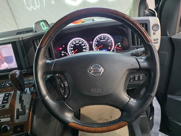 Used Nissan Elgrand 2024 for sale - 76194631: Photo 12