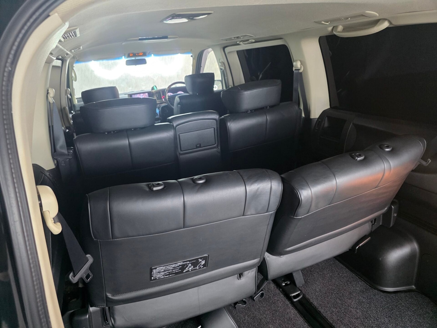 Used Nissan Elgrand 2008 for sale - 76194631: Photo 29