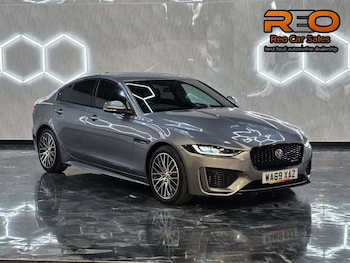 Used Jaguar XE 2019 for sale - 78614277: Photo