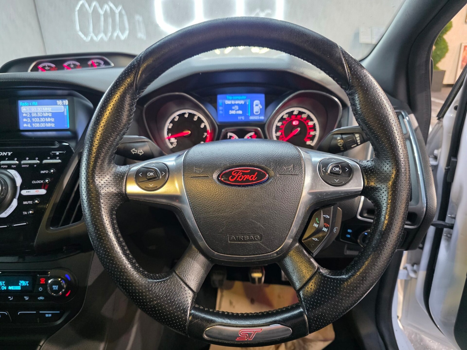 Used Ford Focus 2013 for sale - 76723983: Photo 12