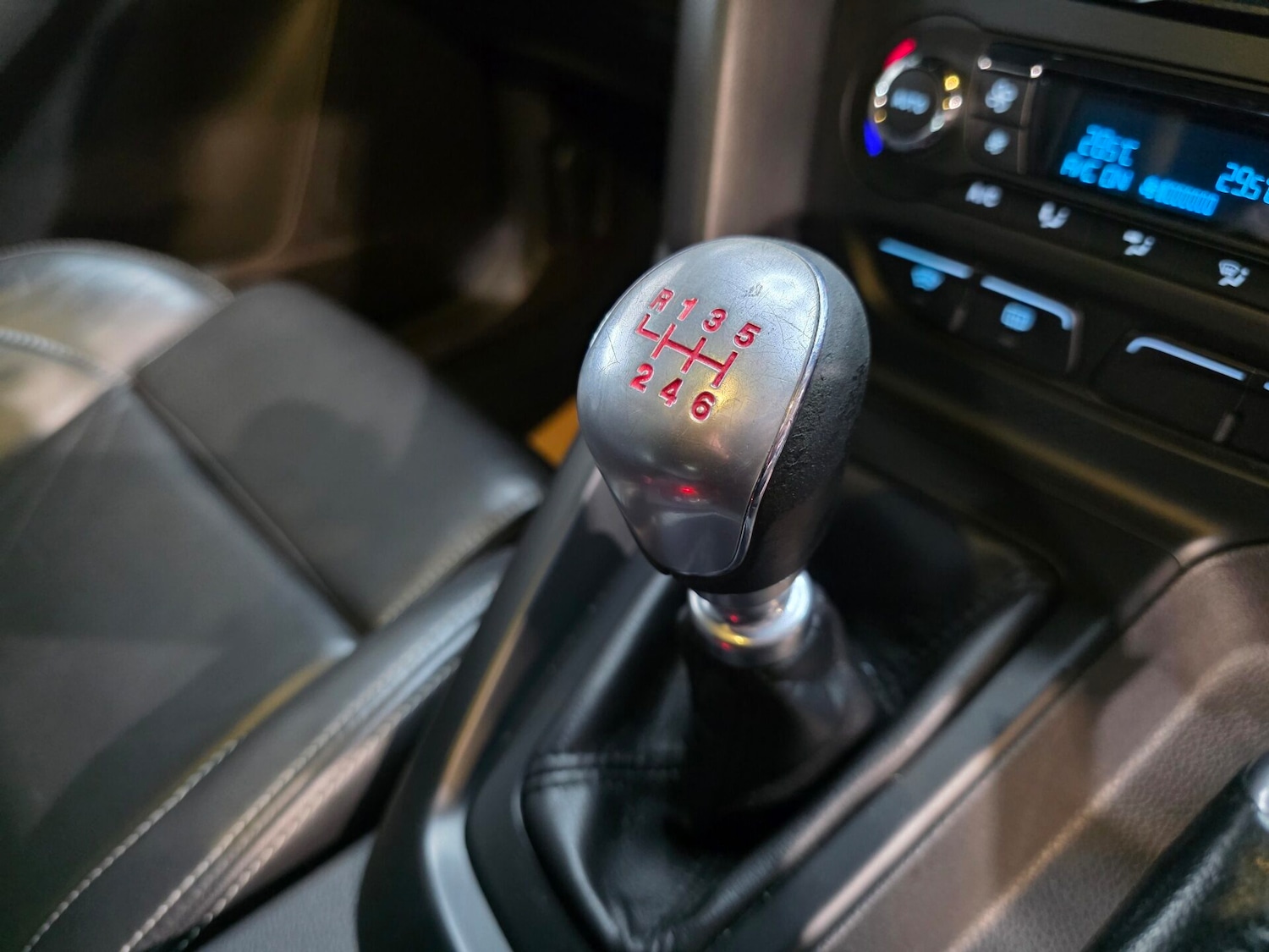 Used Ford Focus 2013 for sale - 76723983: Photo 18