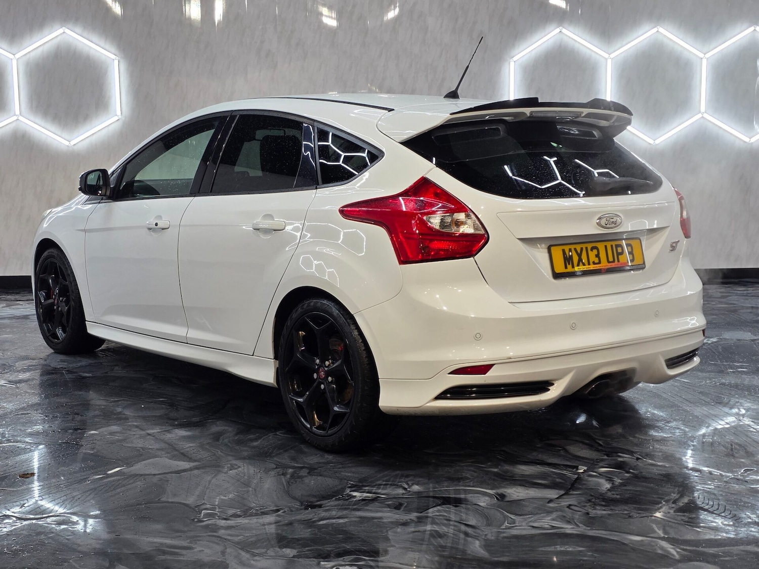 Used Ford Focus 2013 for sale - 76723983: Photo 4