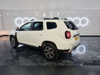 Used Dacia Duster 2021 for sale - 79481432: Photo