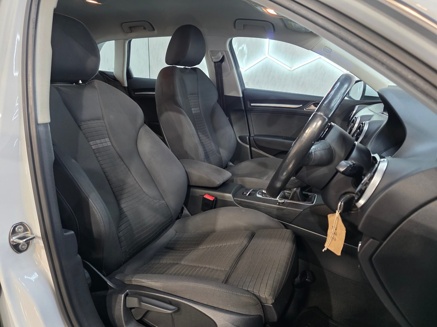 Used Audi A3 2015 for sale - 76569396: Photo 7