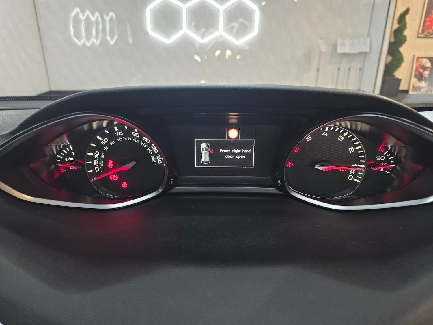 Used Peugeot 308 2019 for sale - 76720168: Photo 14