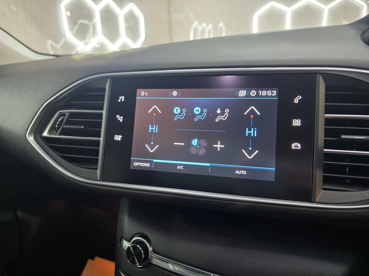 Used Peugeot 308 2019 for sale - 76720168: Photo 15