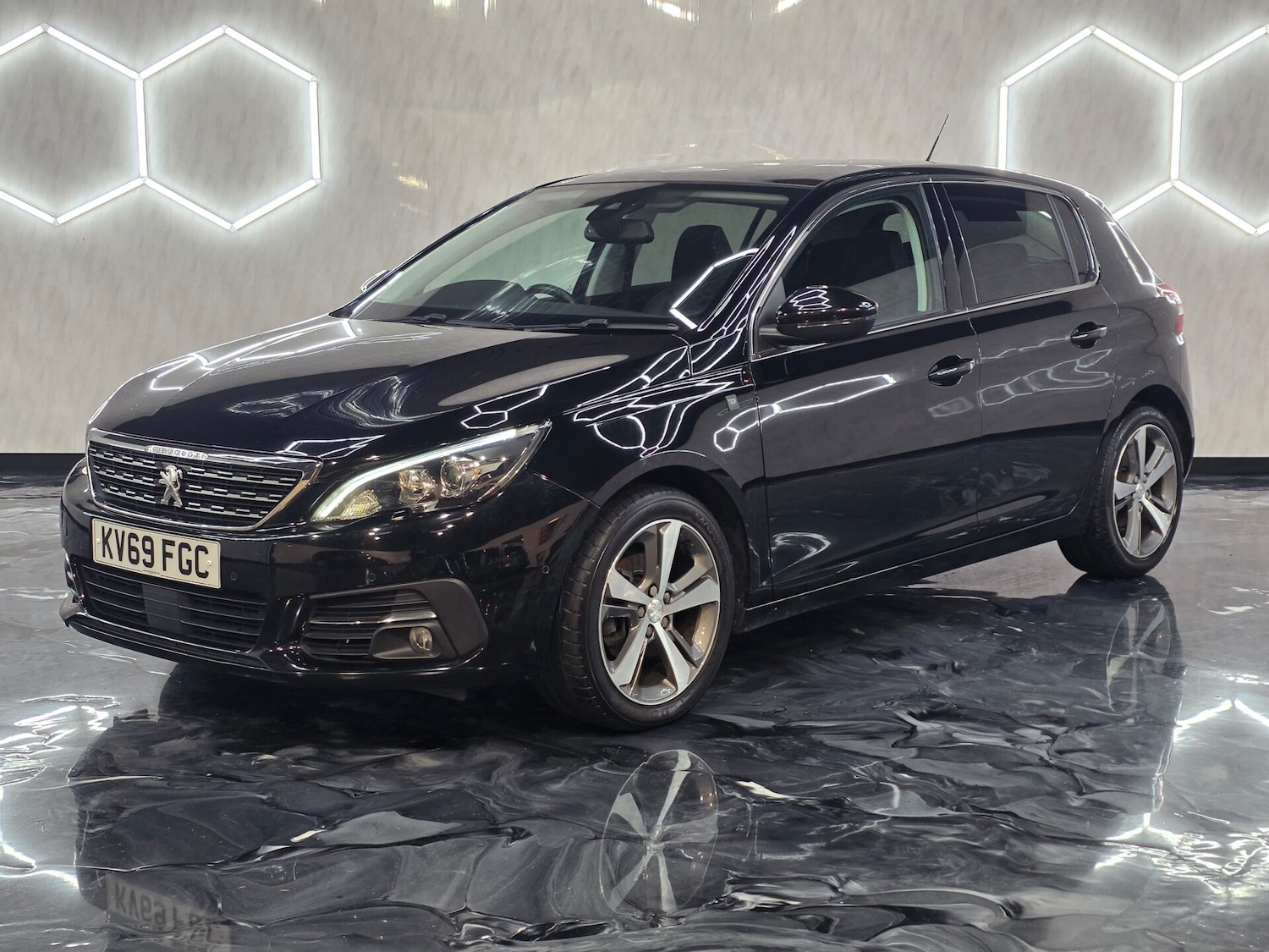 Used Peugeot 308 2019 for sale - 76720168: Photo 3