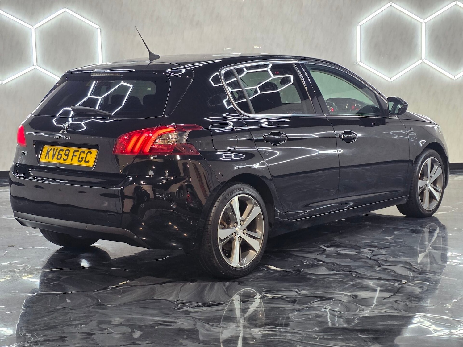 Used Peugeot 308 2019 for sale - 76720168: Photo 6