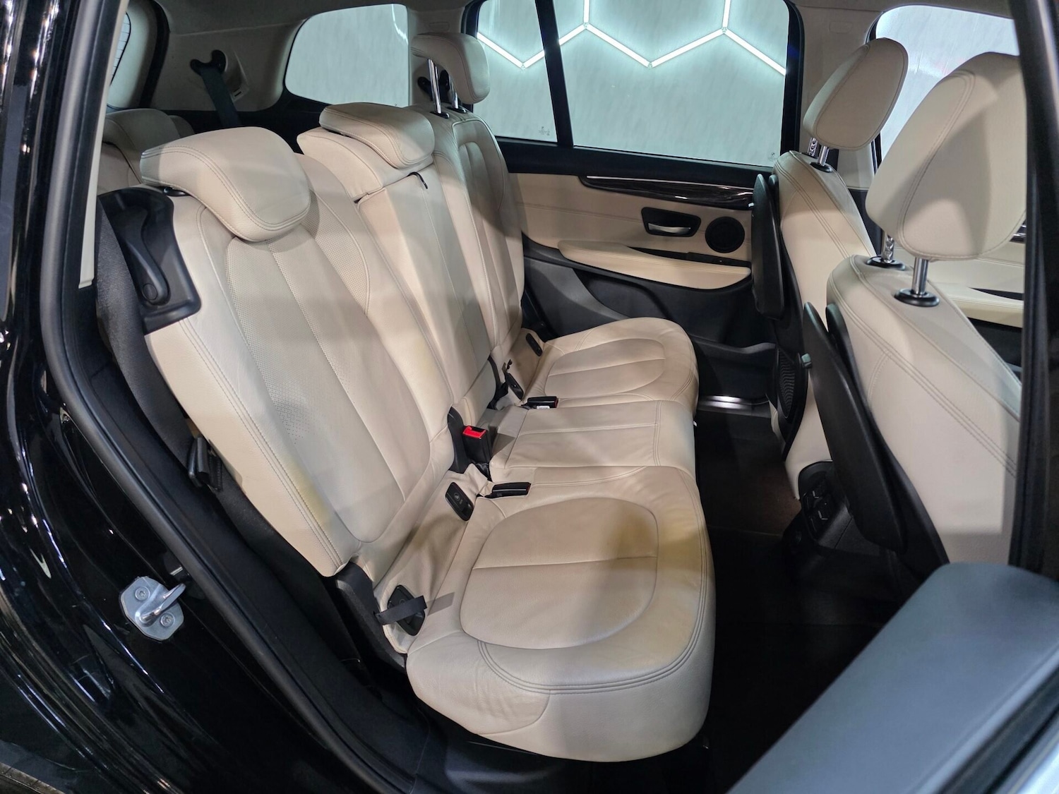Used BMW 2 Series 2017 for sale - 76253785: Photo 17