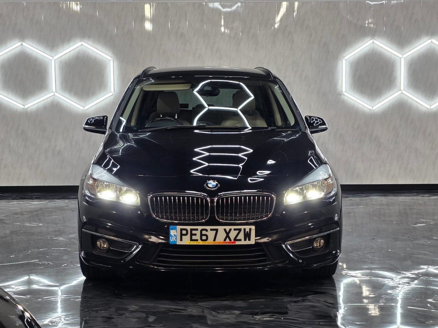 Used BMW 2 Series 2017 for sale - 76253785: Photo 2