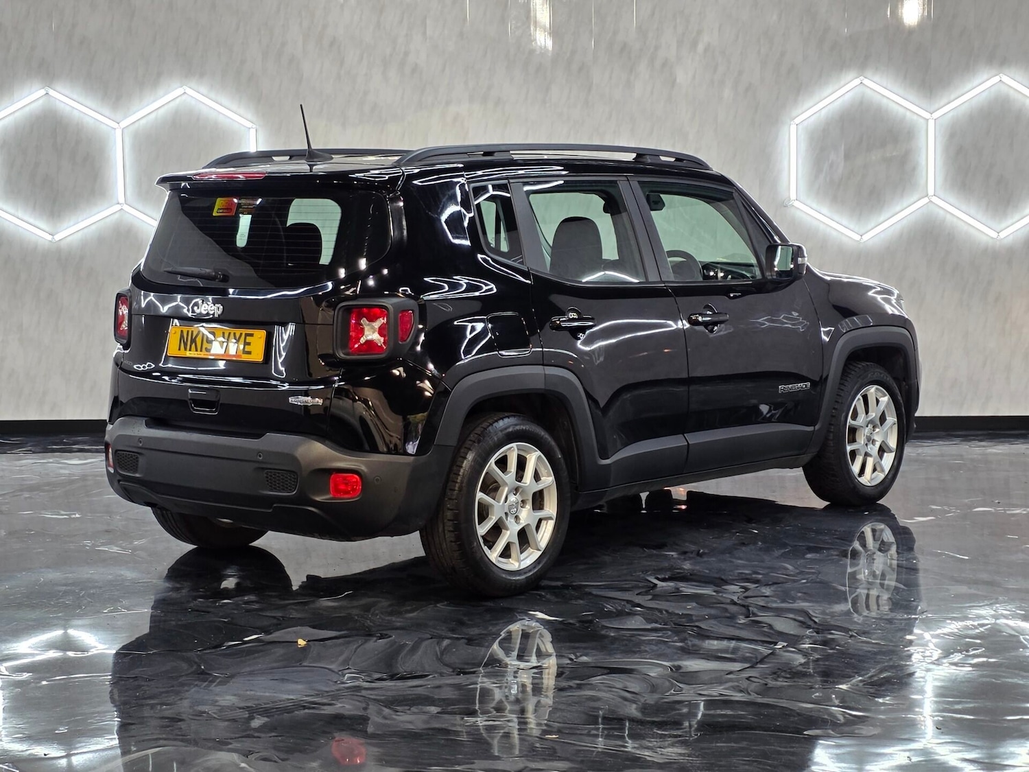 Used Jeep Renegade 2019 for sale - 76253783: Photo 6