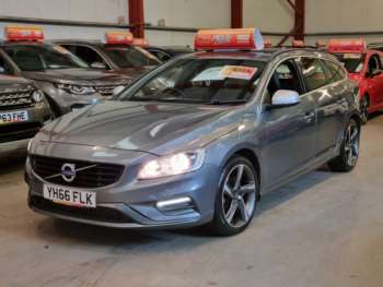 Used Volvo V60 2016 for sale - 74816616: Photo