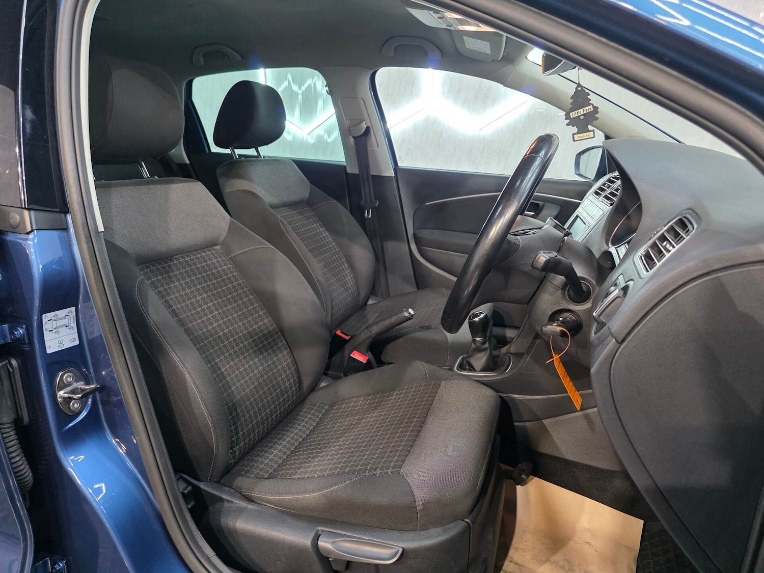 Used Volkswagen Polo 2017 for sale - 77195266: Photo 9