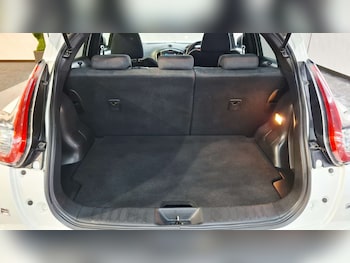 Used Nissan Juke 2015 for sale - 79537035: Photo