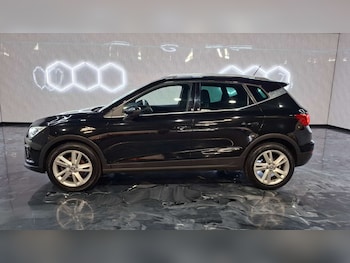 Used SEAT Arona 2018 for sale - 79524470: Photo