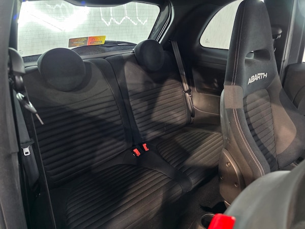 Used Abarth 500 2018 for sale - 75500144: Photo 18