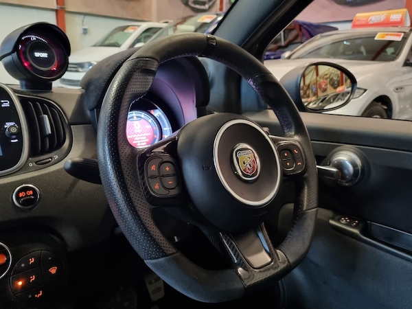 Used Abarth 500 2018 for sale - 75500144: Photo 23