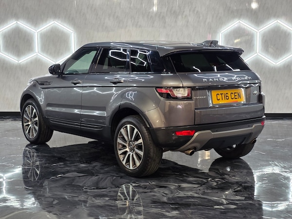 Used Land Rover Range Rover Evoque 2016 for sale - 76037369: Photo 4