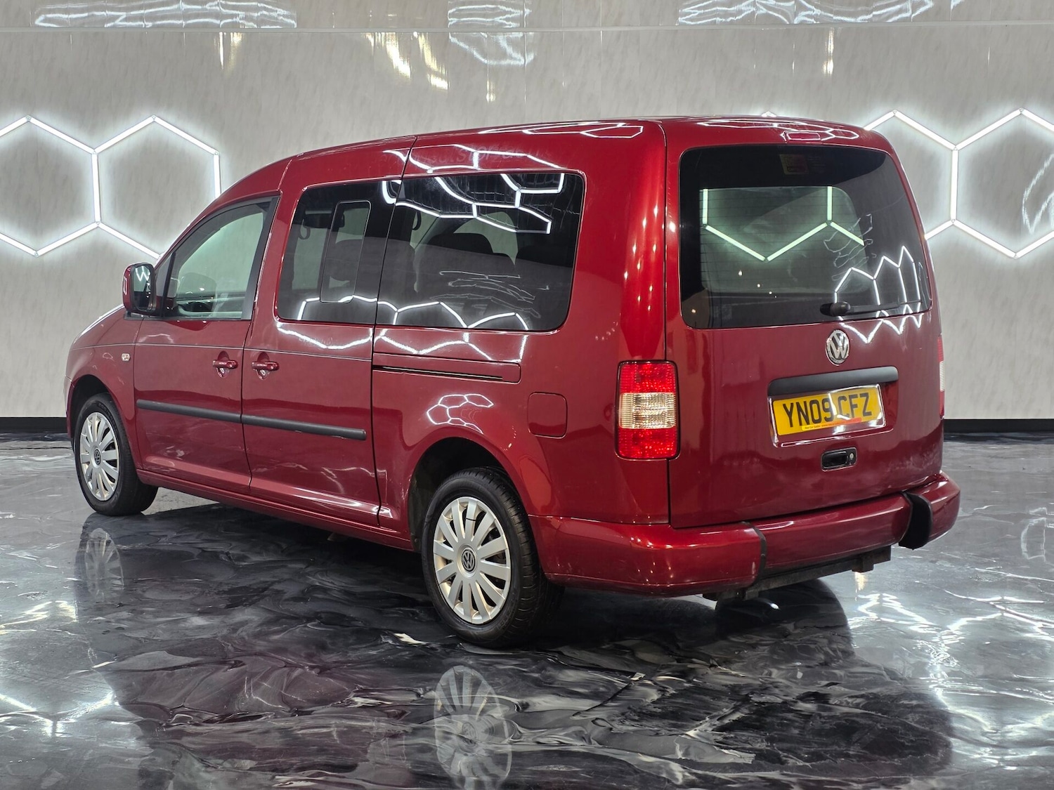 Used Volkswagen Caddy 2009 for sale - 76520118: Photo 4