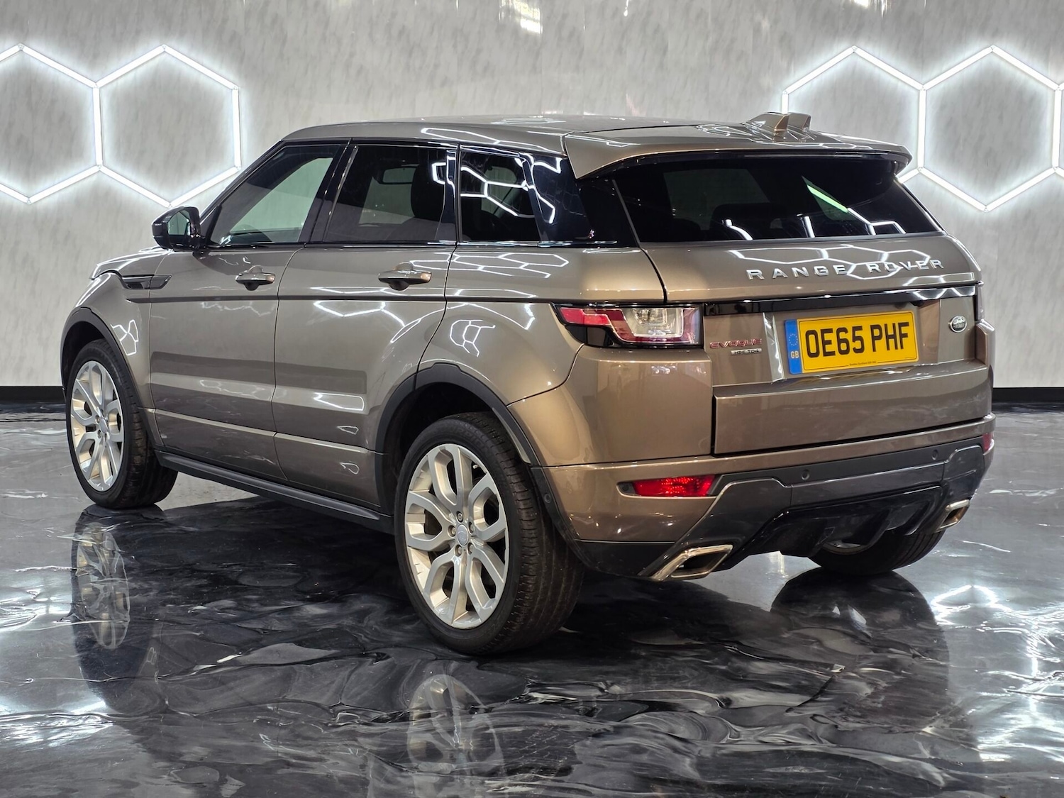Used Land Rover Range Rover Evoque 2015 for sale - 76641711: Photo 4