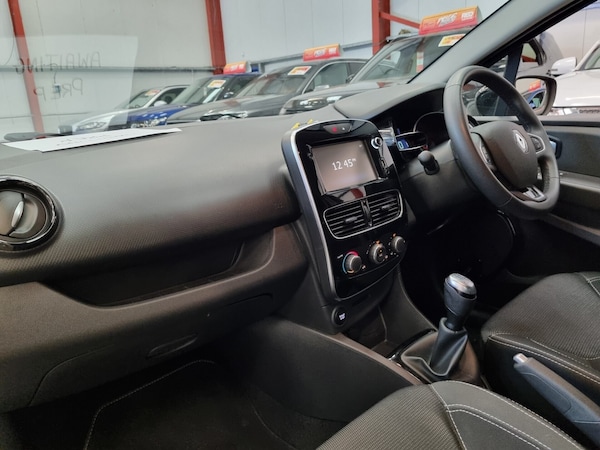 Used Renault Clio 2018 for sale - 75425683: Photo 10