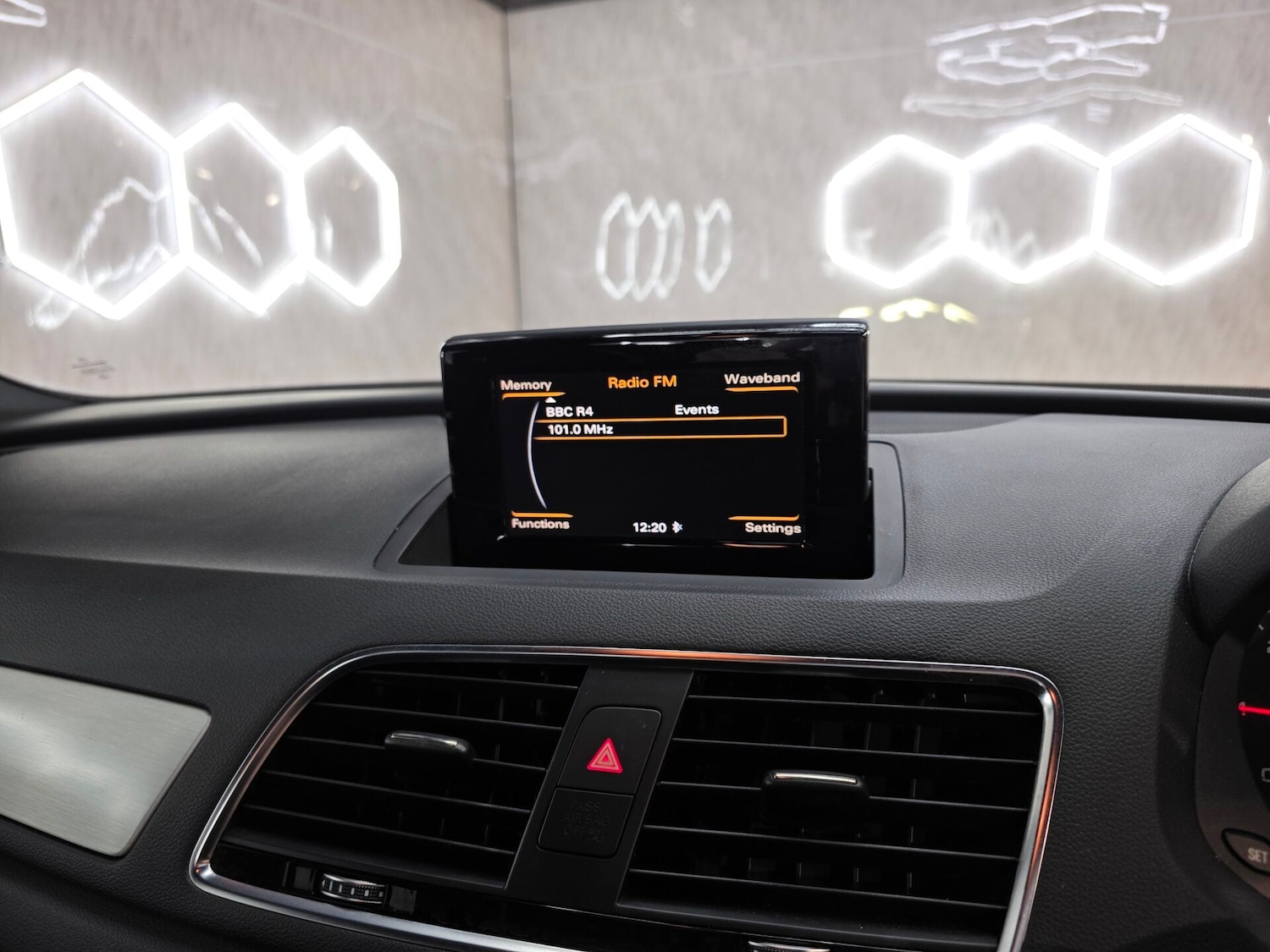 Used Audi Q3 2016 for sale - 77006567: Photo 14