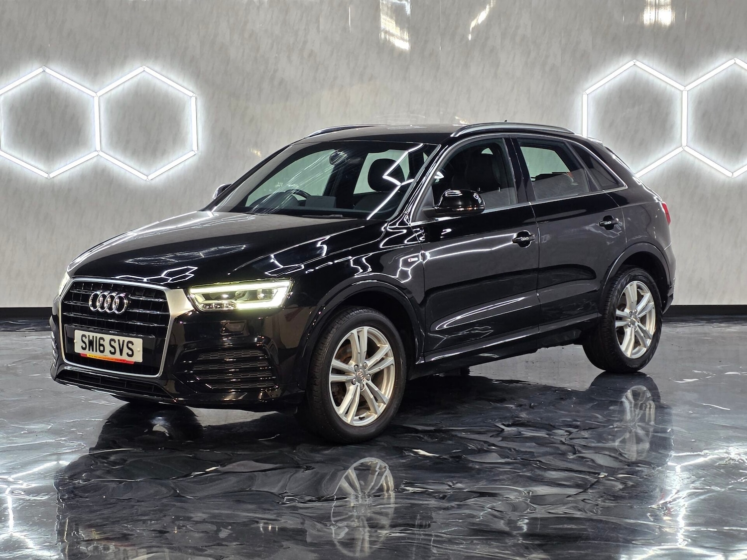 Used Audi Q3 2016 for sale - 77006567: Photo 3
