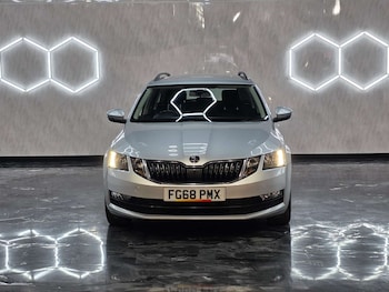 Used Skoda Octavia 2018 for sale - 78614283: Photo