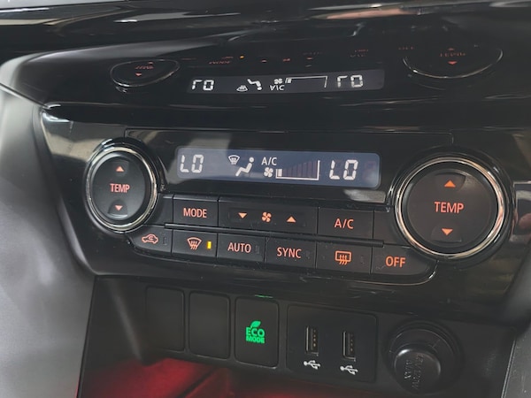 Used Mitsubishi Eclipse Cross 2018 for sale - 75426665: Photo 15