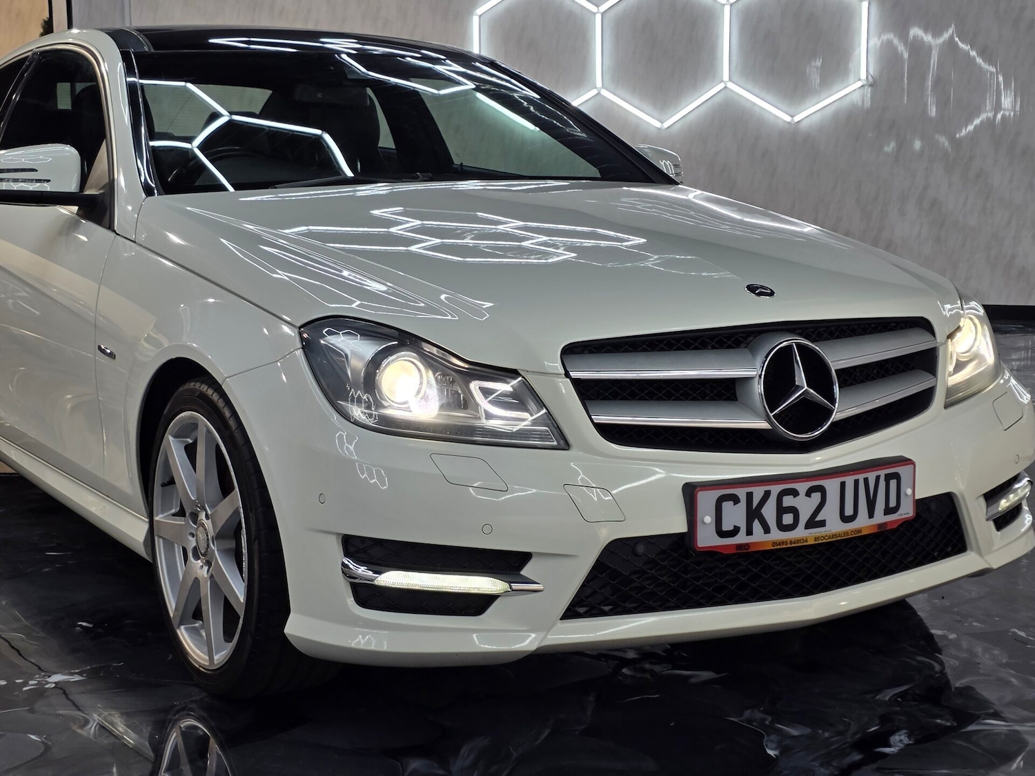 Used Mercedes-Benz C Class 2012 for sale - 76287046: Photo 7
