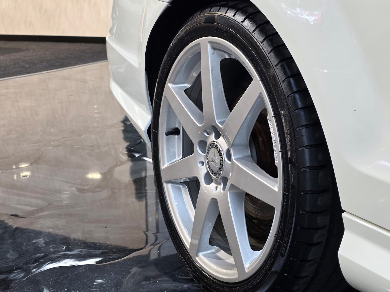 Used Mercedes-Benz C Class 2012 for sale - 76287046: Photo 8