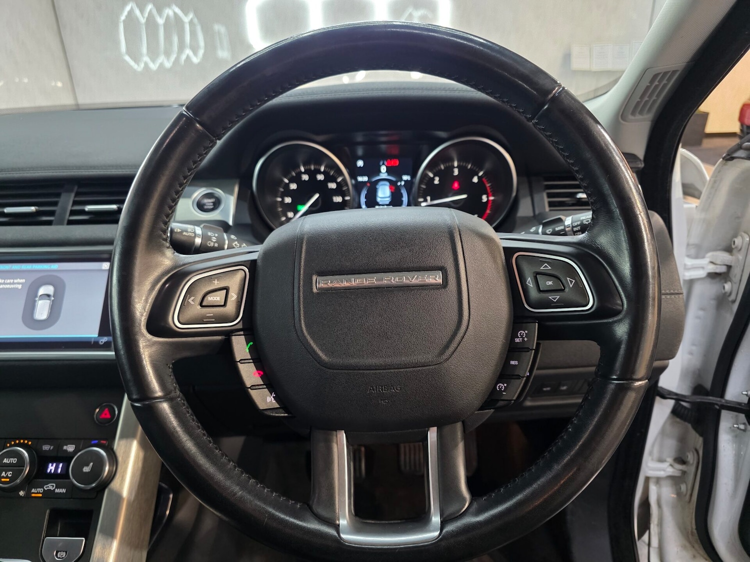 Used Land Rover Range Rover Evoque 2018 for sale - 76922780: Photo 12