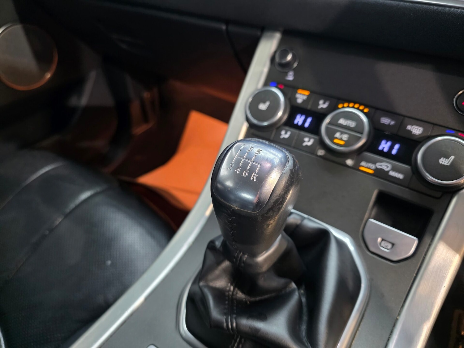 Used Land Rover Range Rover Evoque 2018 for sale - 76922780: Photo 16