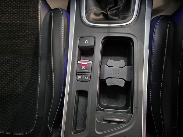 Used Renault Megane 2018 for sale - 76211441: Photo 16