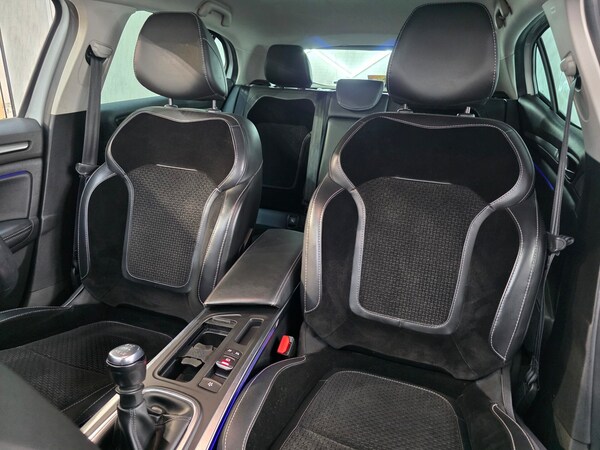 Used Renault Megane 2018 for sale - 76211441: Photo 19