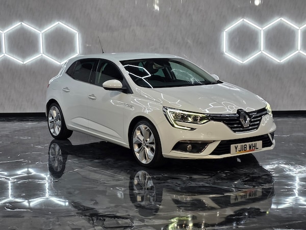 Used Renault Megane 2018 for sale - 76211441: Photo 1