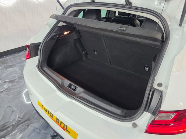 Used Renault Megane 2018 for sale - 76211441: Photo 21
