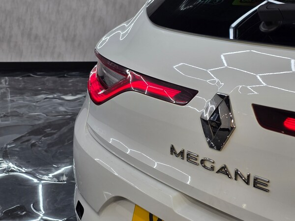 Used Renault Megane 2018 for sale - 76211441: Photo 7