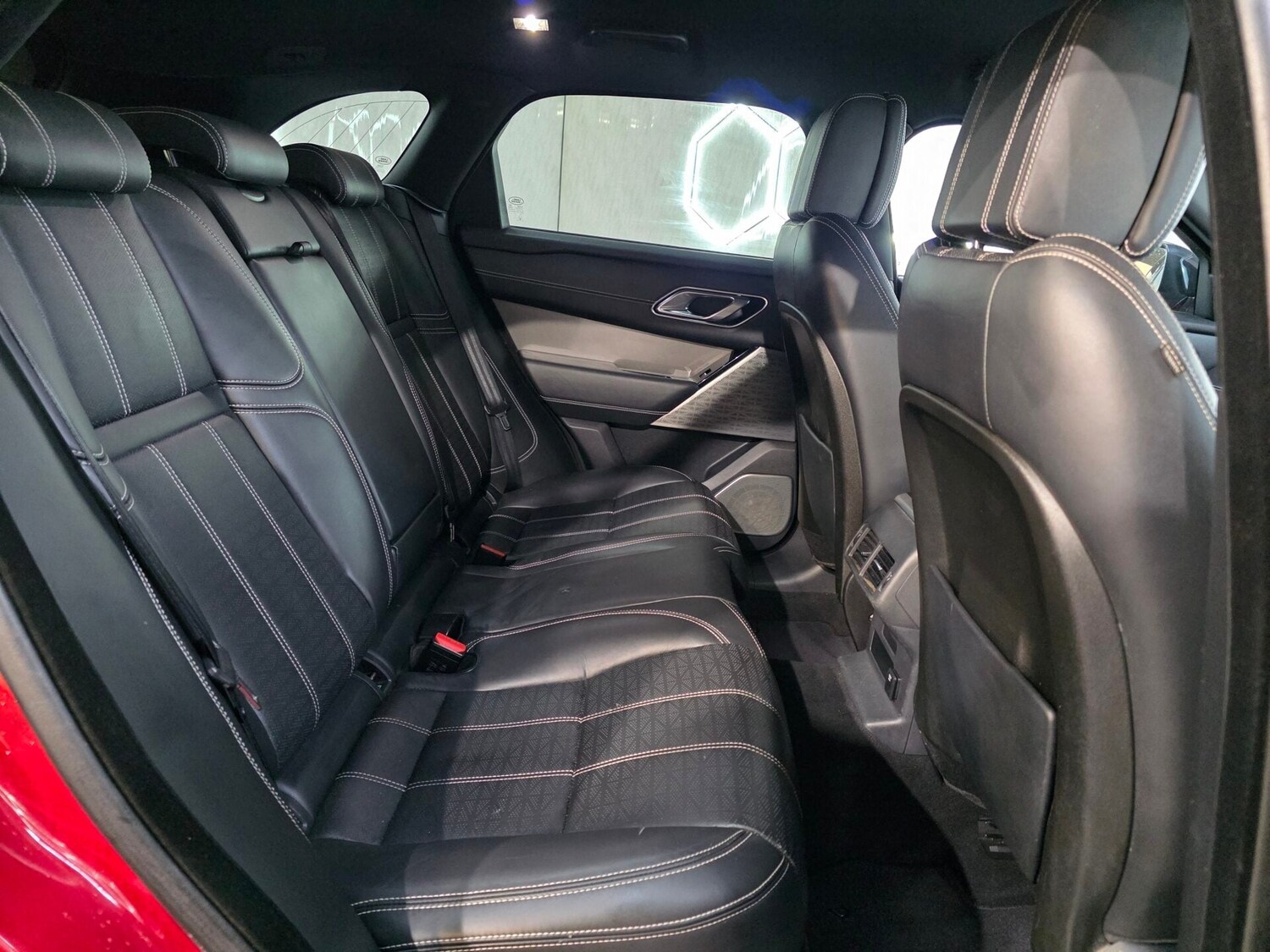 Used Land Rover Range Rover Velar 2017 for sale - 77392664: Photo 21