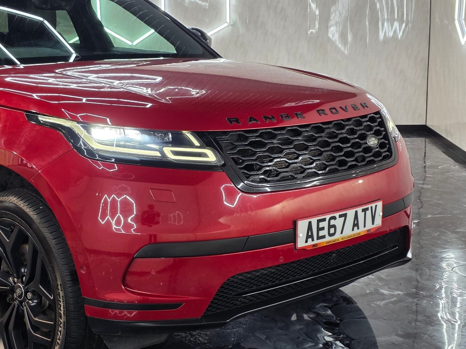 Used Land Rover Range Rover Velar 2017 for sale - 77392664: Photo 9