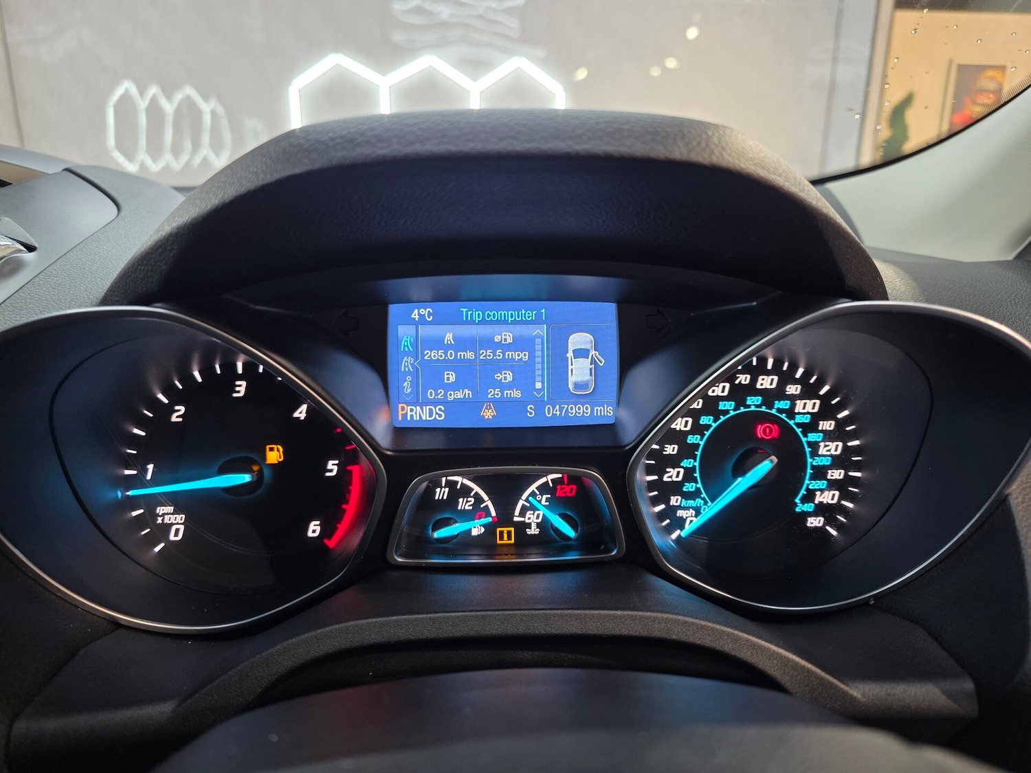 Used Ford Kuga 2015 for sale - 77003550: Photo 10