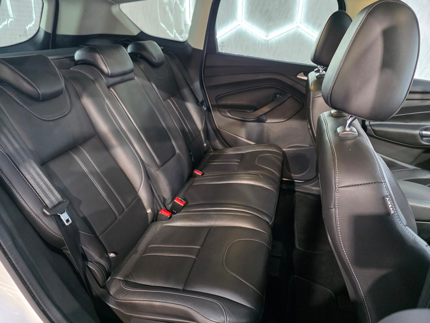 Used Ford Kuga 2015 for sale - 77003550: Photo 17