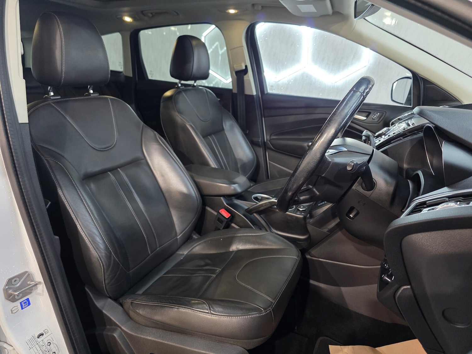 Used Ford Kuga 2015 for sale - 77003550: Photo 7