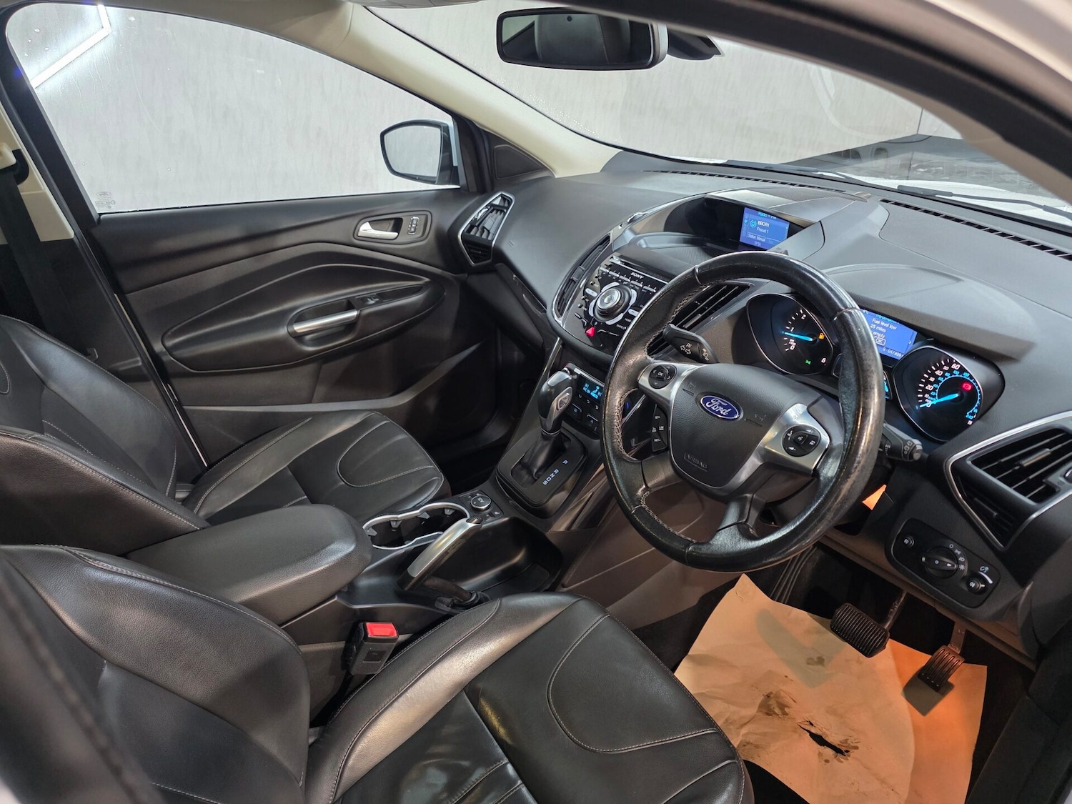 Used Ford Kuga 2015 for sale - 77003550: Photo 8