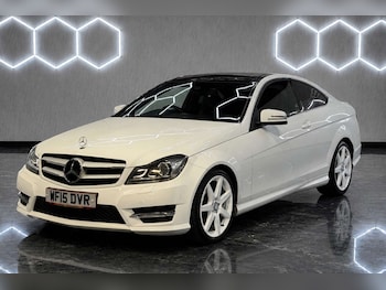 Used Mercedes-Benz C Class 2015 for sale - 79018273: Photo
