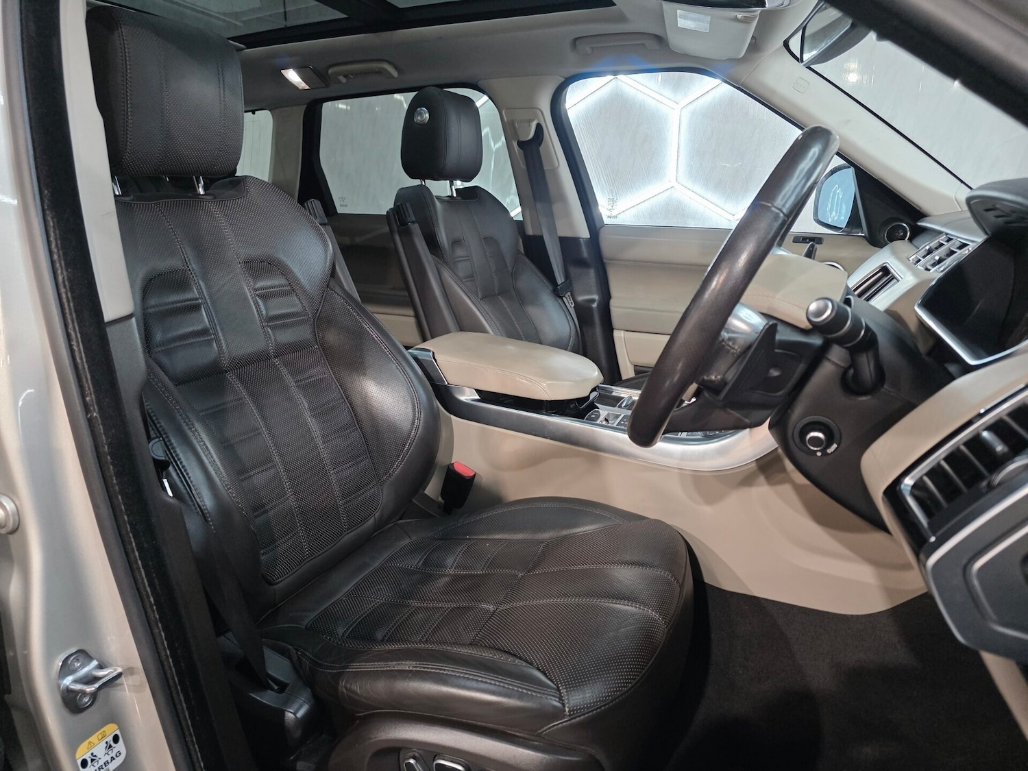 Used Land Rover Range Rover Sport 2014 for sale - 76340412: Photo 10