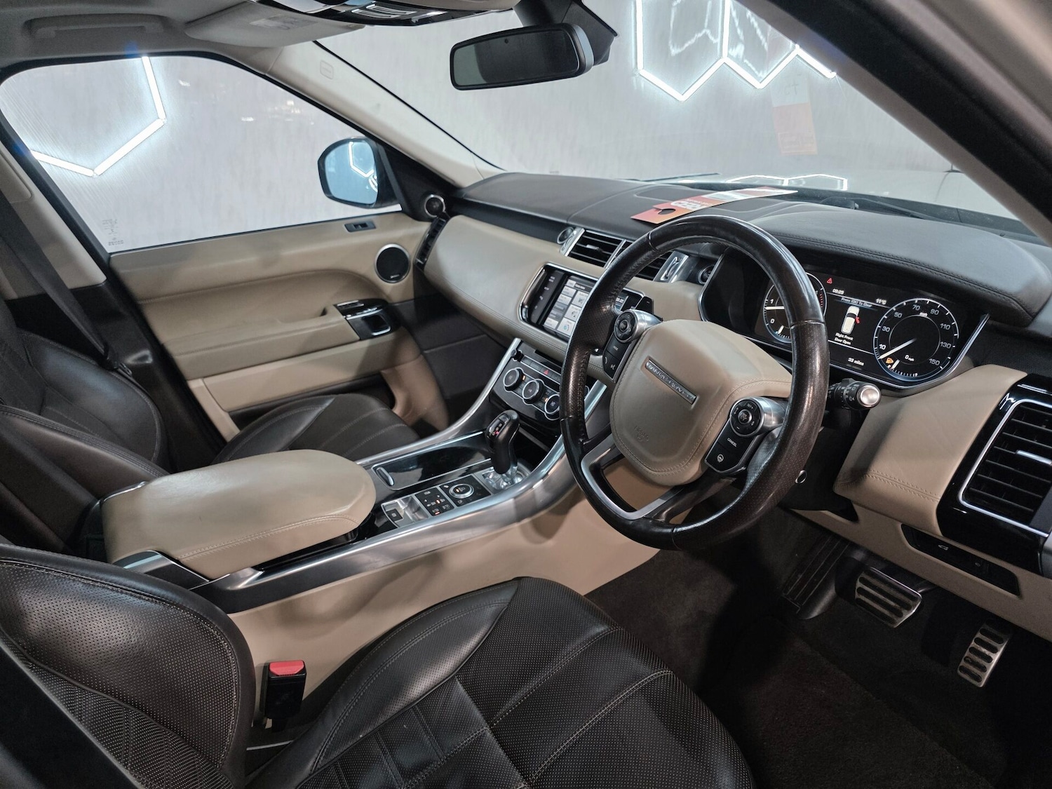 Used Land Rover Range Rover Sport 2014 for sale - 76340412: Photo 11