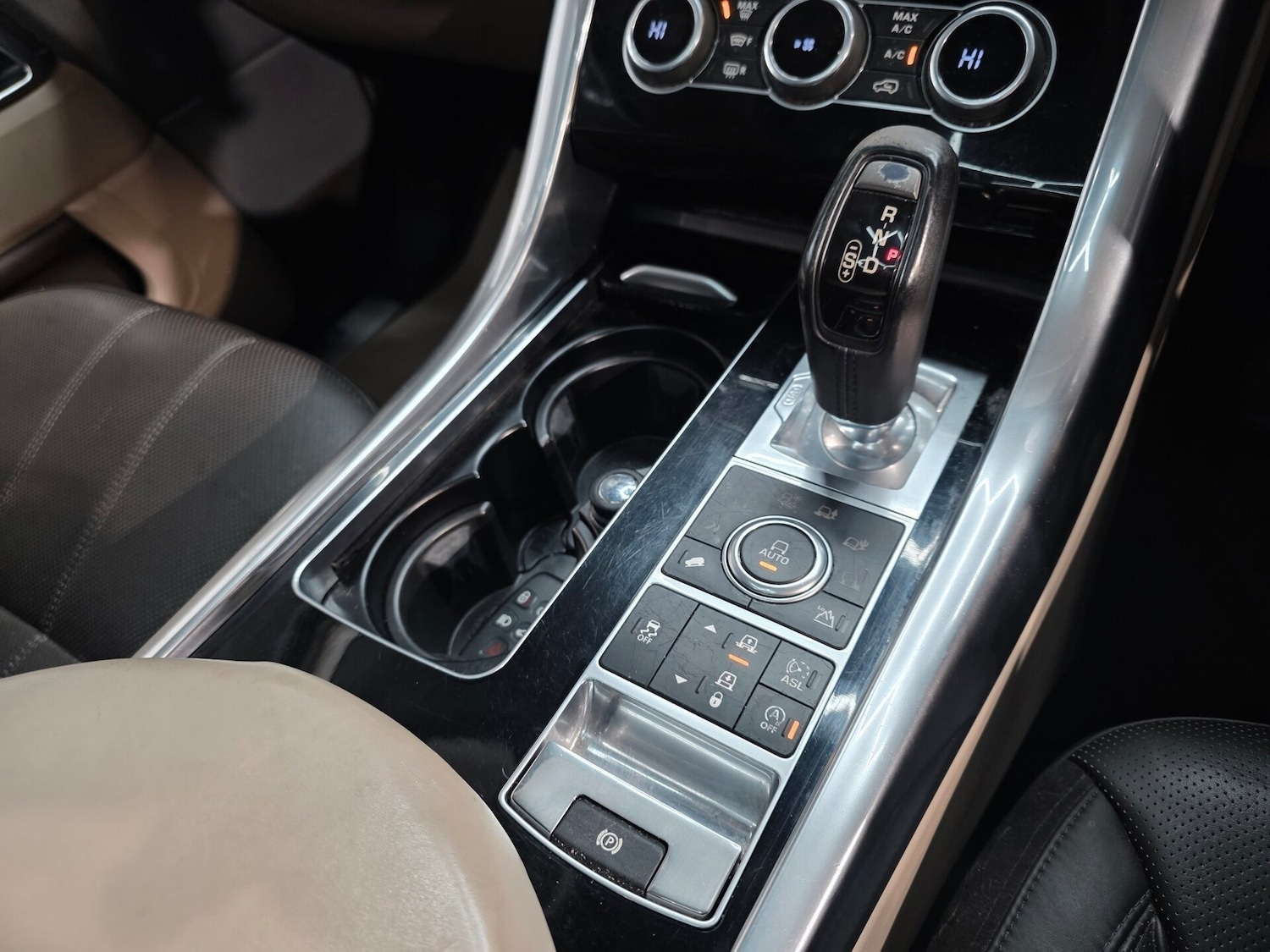 Used Land Rover Range Rover Sport 2014 for sale - 76340412: Photo 19