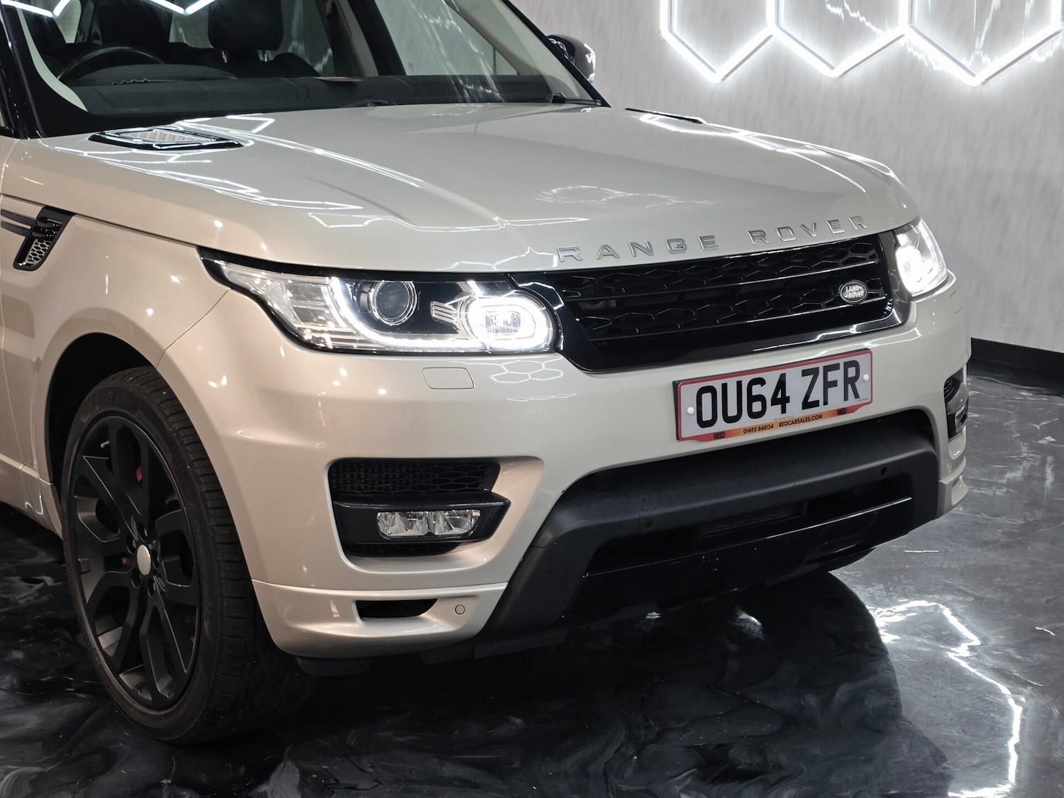 Used Land Rover Range Rover Sport 2014 for sale - 76340412: Photo 7