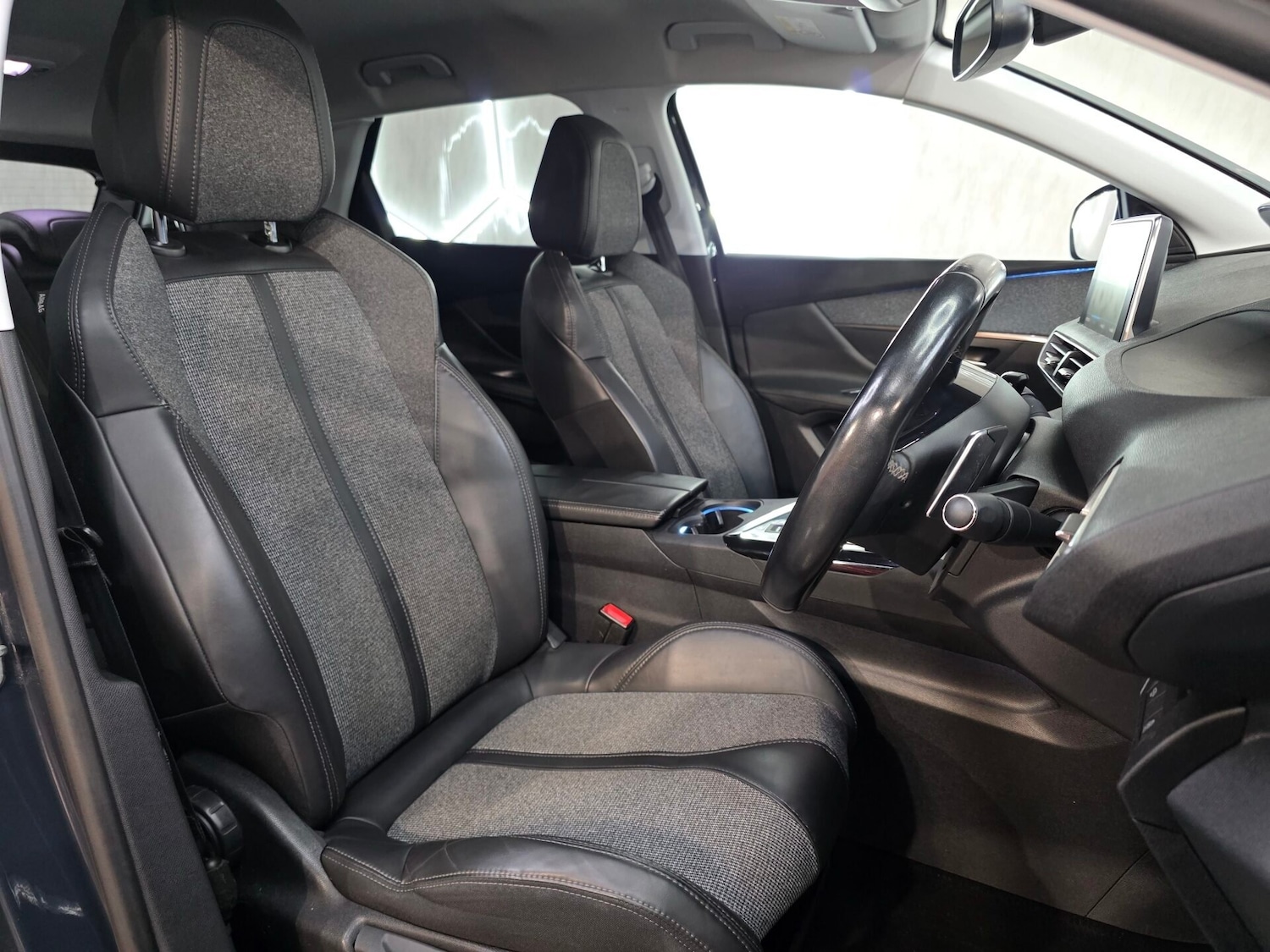 Used Peugeot 3008 2017 for sale - 76403347: Photo 10